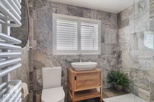 Photo 19- click for photo gallery